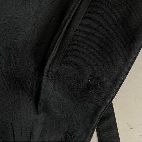 BENETTON Black Jacket Blazer Belted Snap Closure Lined Oversized Collar Size 44 - Picture 10 of 15